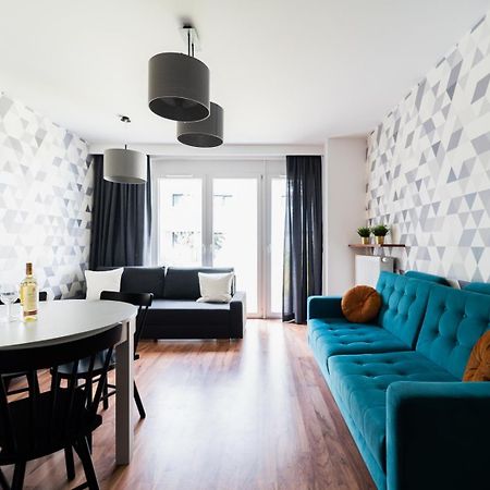 Big Apart - Atal Towers - 3 Rooms - Private Parking Place Breslavia Esterno foto