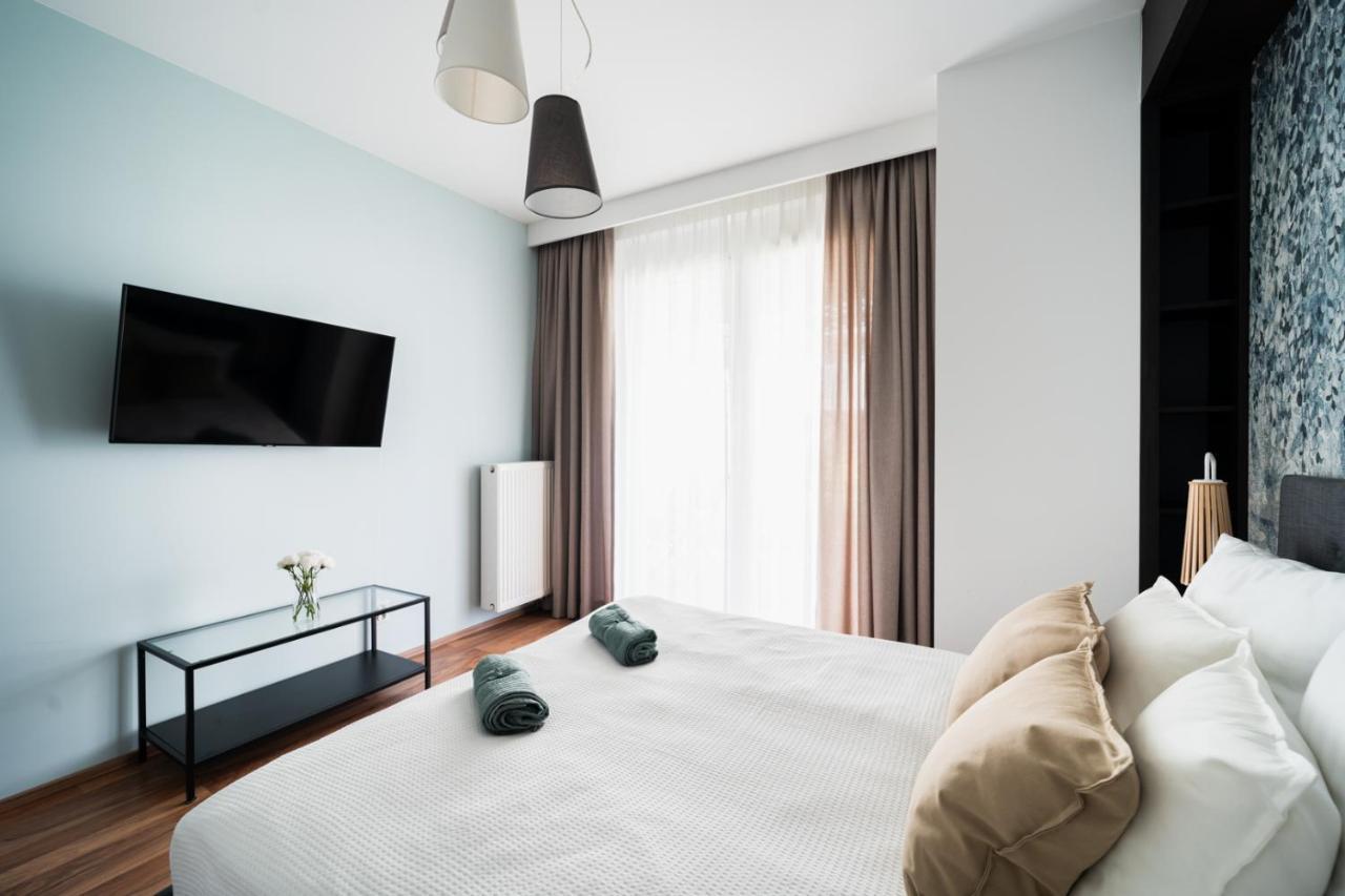 Big Apart - Atal Towers - 3 Rooms - Private Parking Place Breslavia Esterno foto