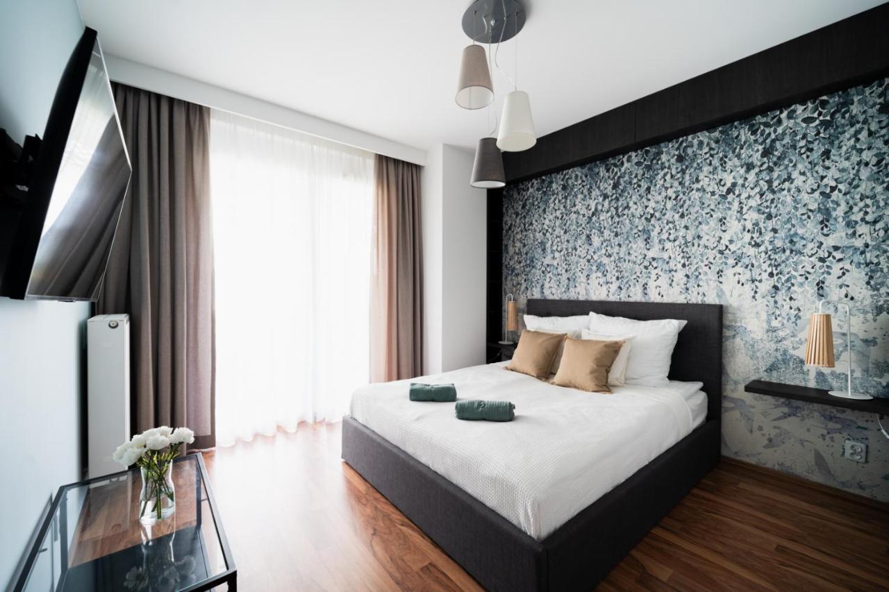 Big Apart - Atal Towers - 3 Rooms - Private Parking Place Breslavia Esterno foto